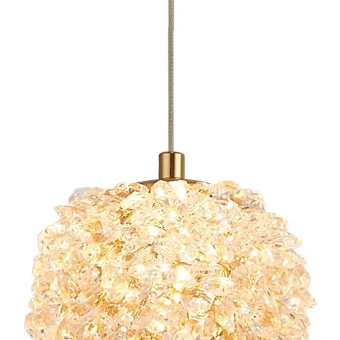 paris_par-2636_03_wb-1.webp paris_par-2636_03_wb-1.webp